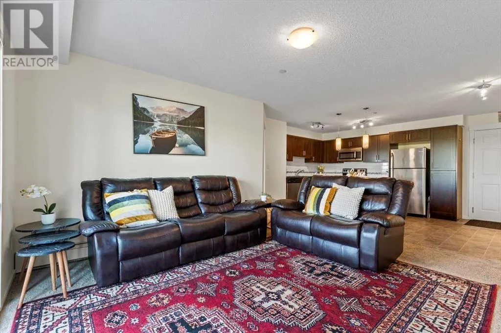 4104, 279 Copperpond Common SE