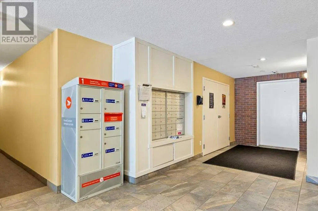 4104, 279 Copperpond Common SE