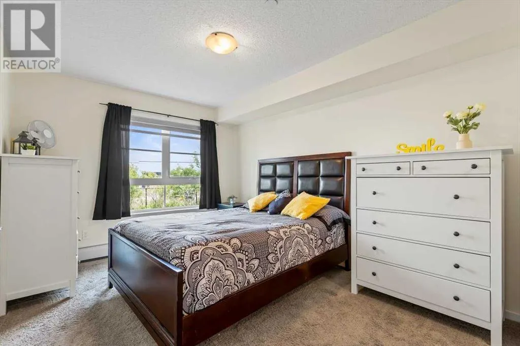 4104, 279 Copperpond Common SE
