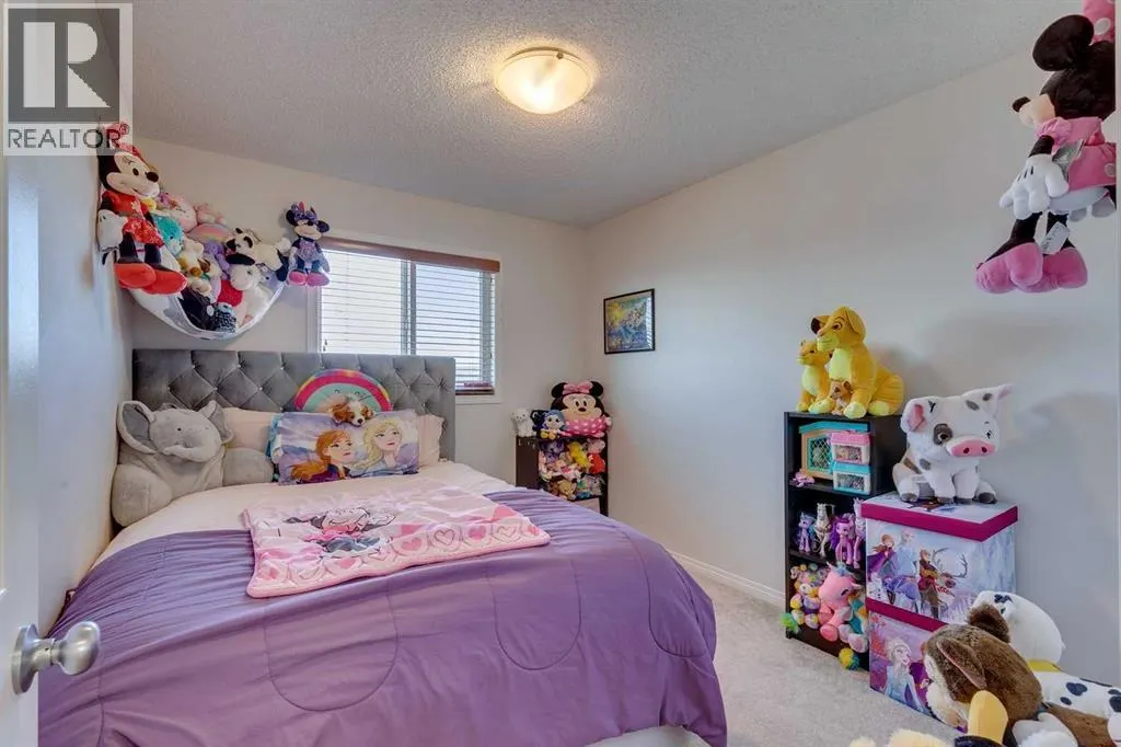 305 Heartland Crescent