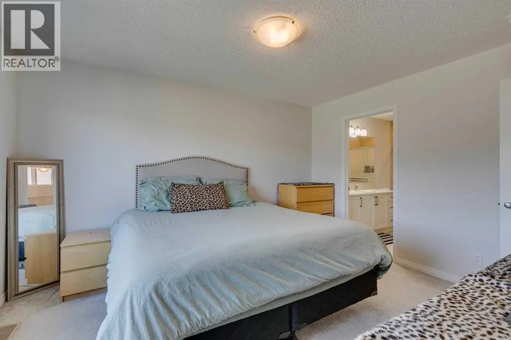 305 Heartland Crescent