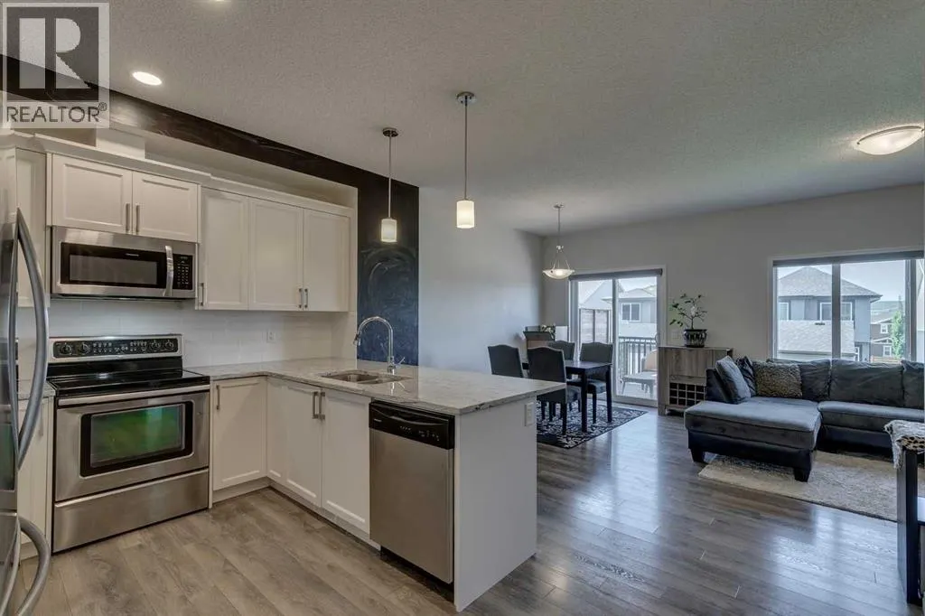 305 Heartland Crescent