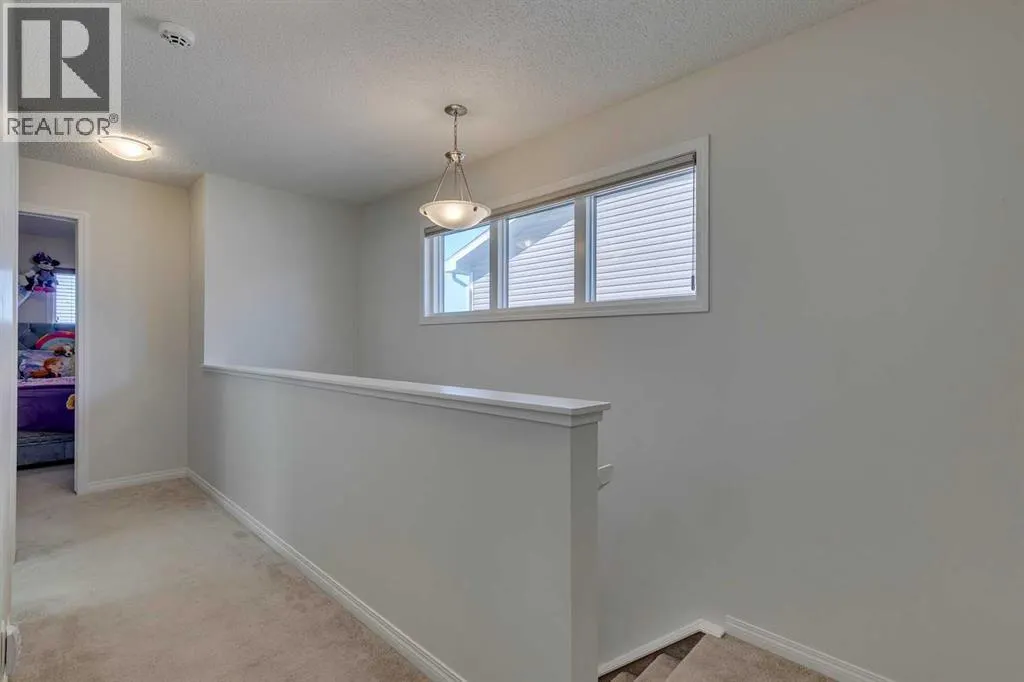 305 Heartland Crescent