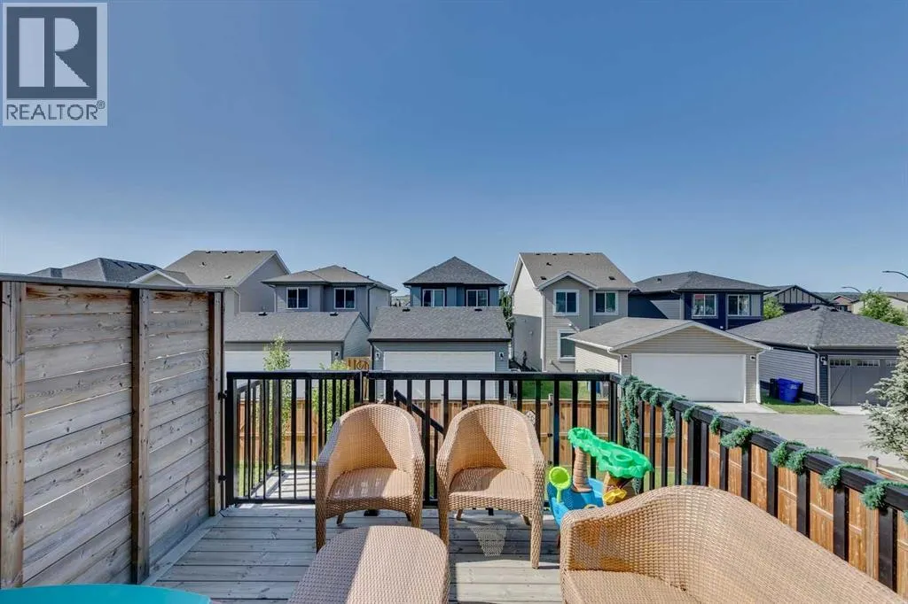 305 Heartland Crescent