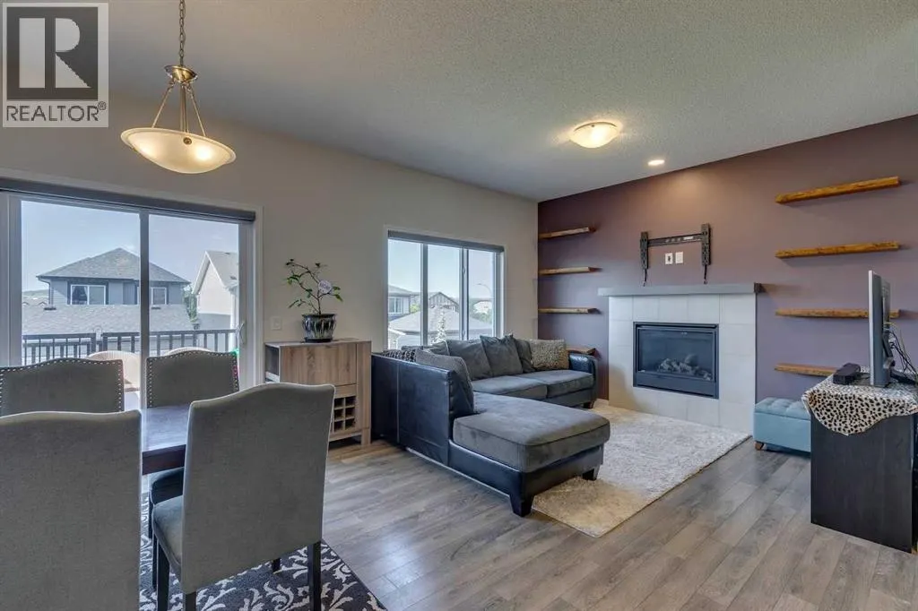 305 Heartland Crescent