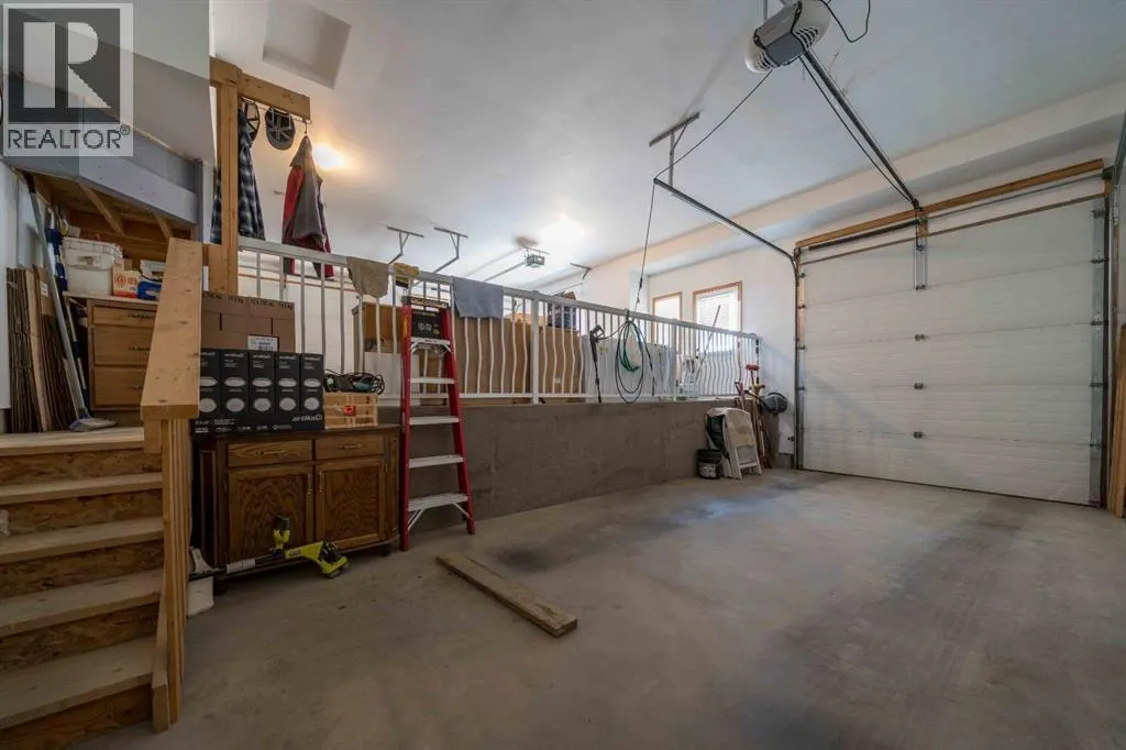 75 Sunset Road SW