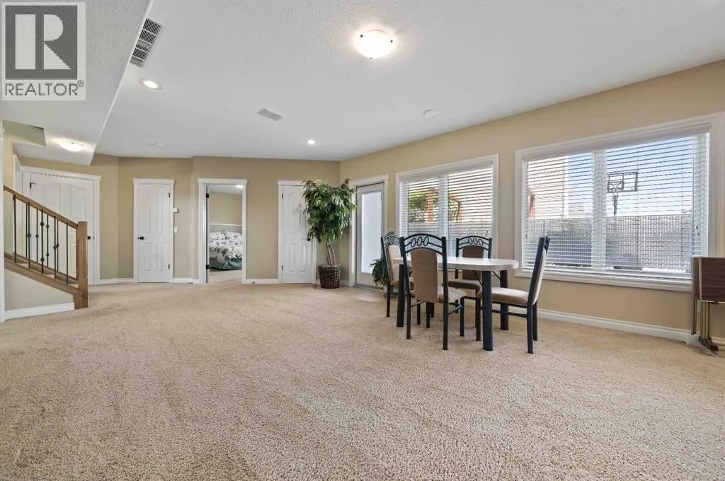 75 Sunset Road SW