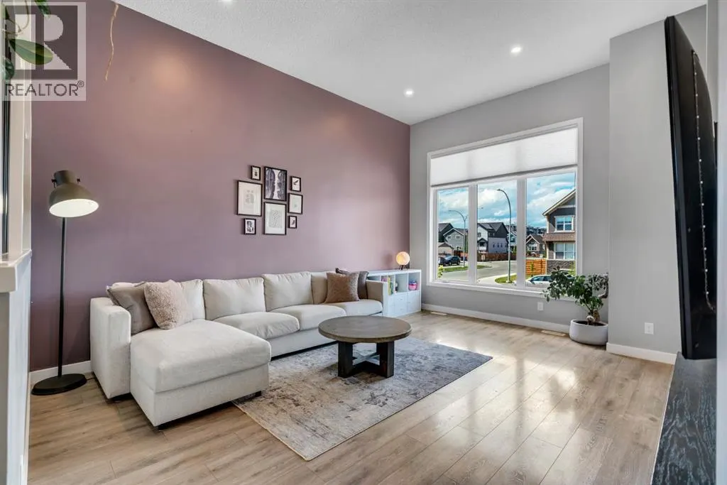 613 Masters Road SE
