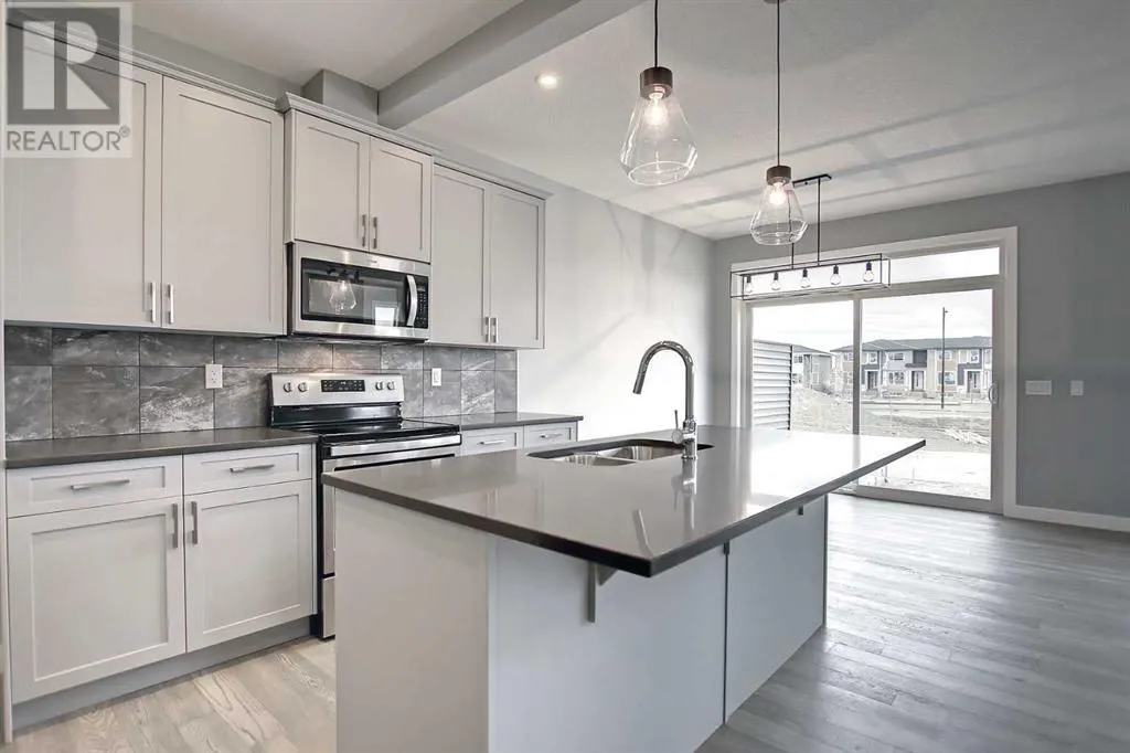 47 Agate Road