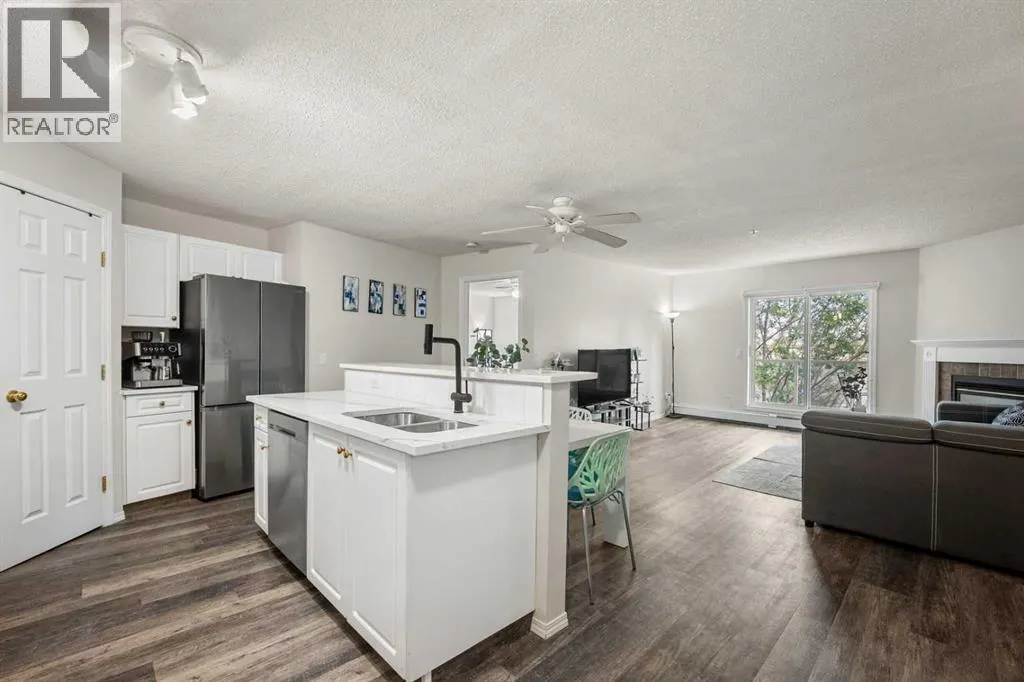 313, 290 Shawville Way SE