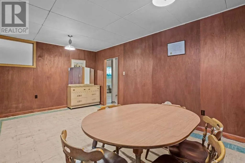 404 Otter Street