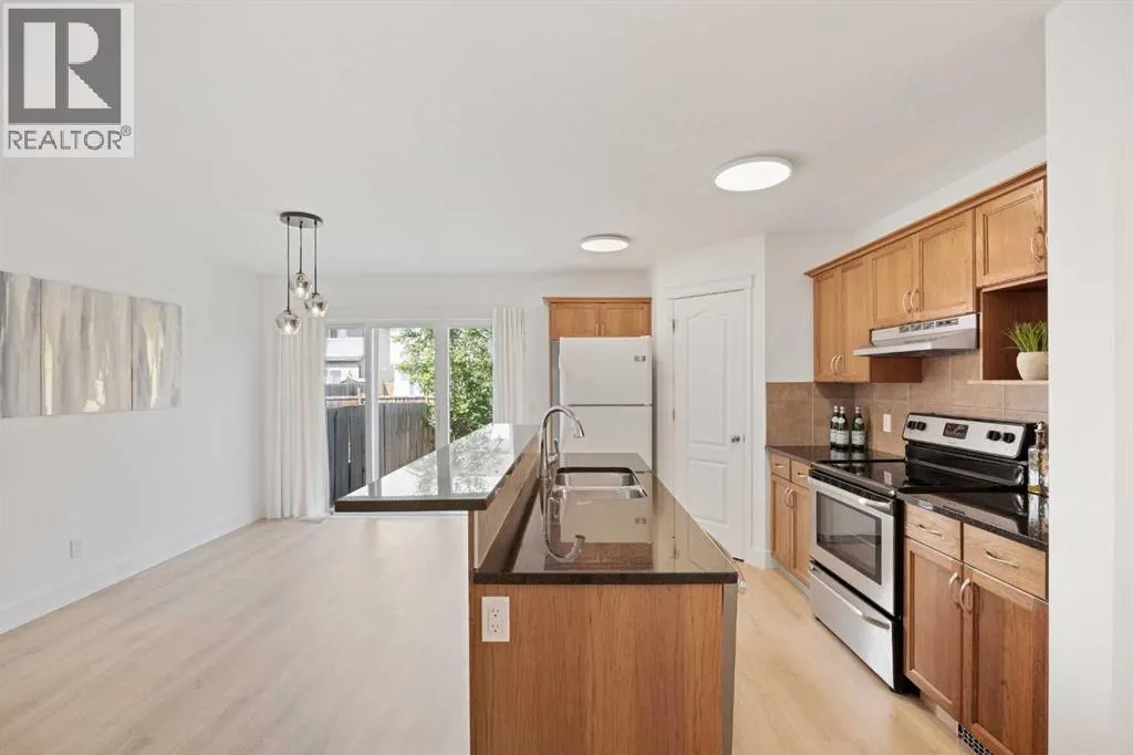 227 Cranston Road SE