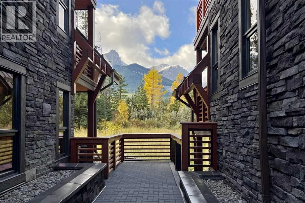 201, 2100B STEWART CREEK Drive