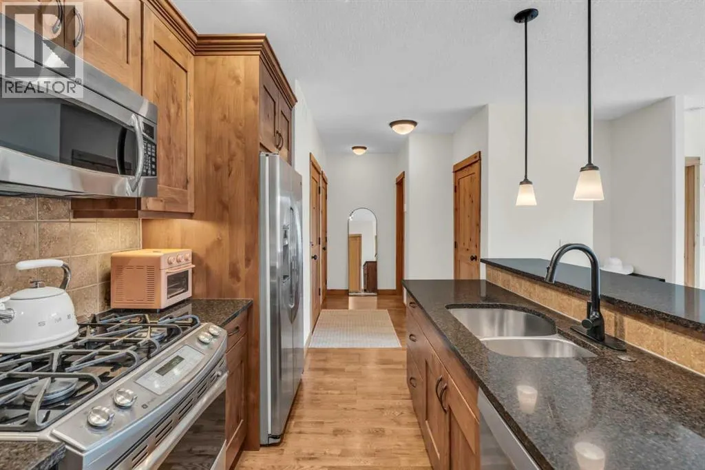 201, 2100B STEWART CREEK Drive