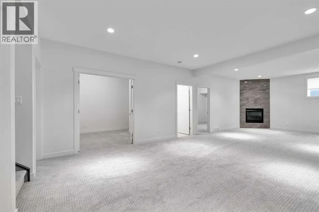 100 Sierra Morena Manor SW