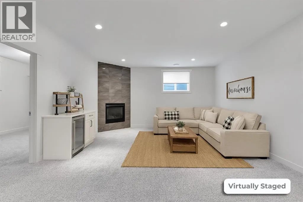 100 Sierra Morena Manor SW