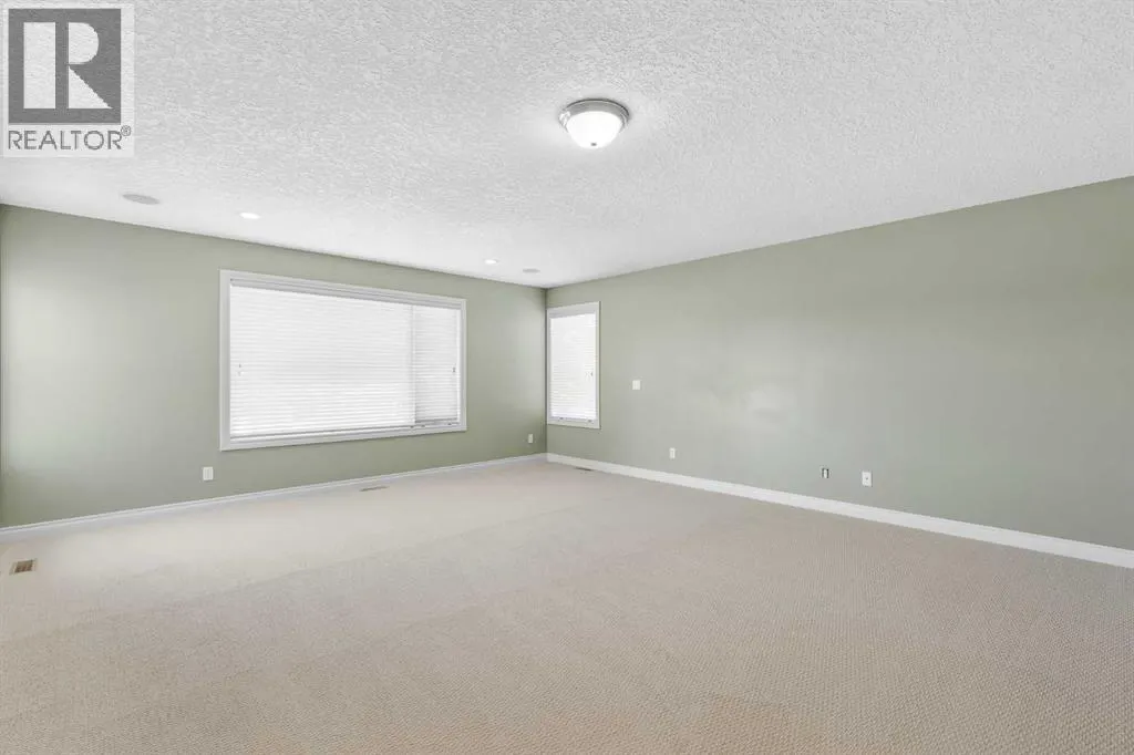 86 Springborough Green SW