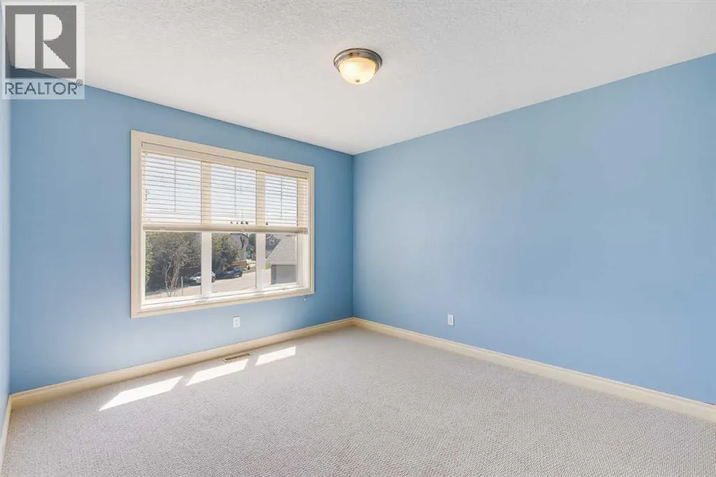 86 Springborough Green SW