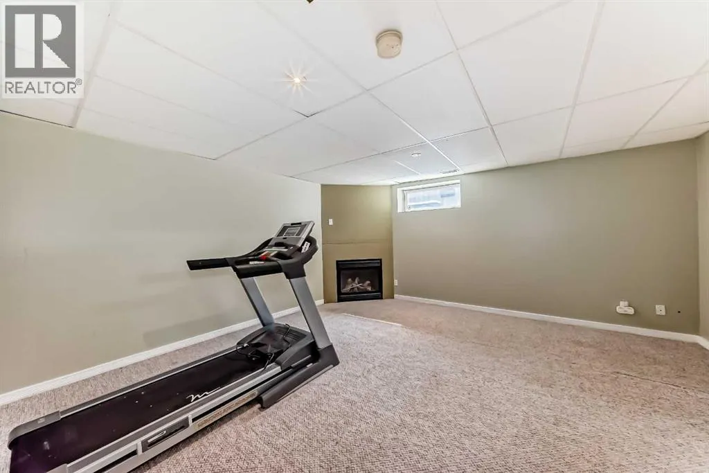 16 Cimarron Crescent