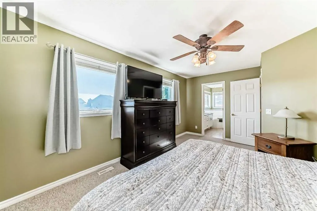16 Cimarron Crescent