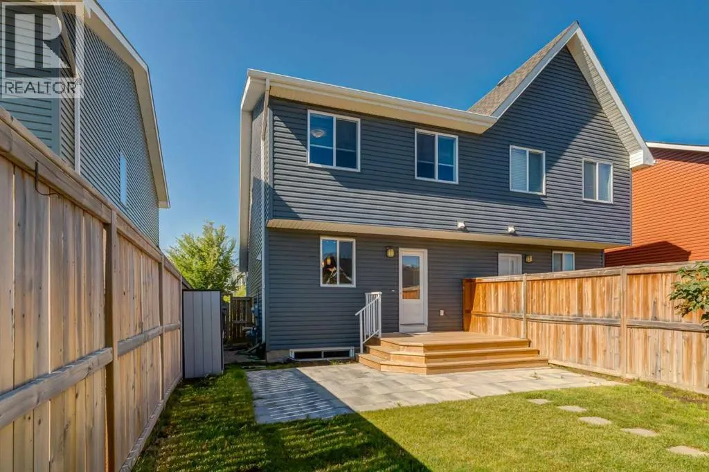 440 Auburn Bay Avenue SE