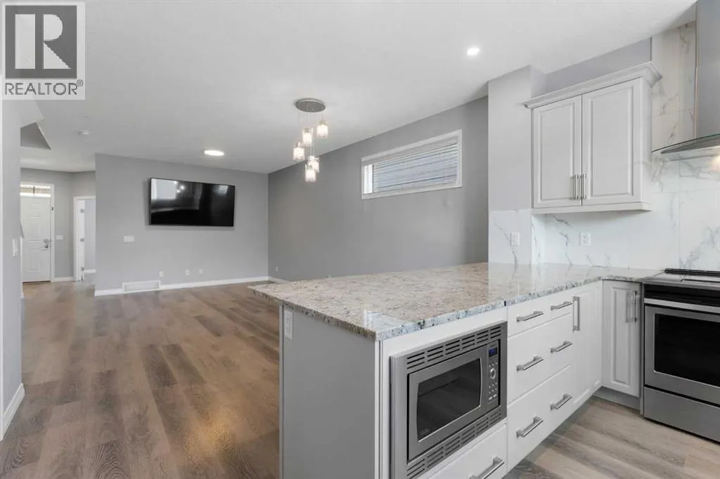 237 Masters Road SE
