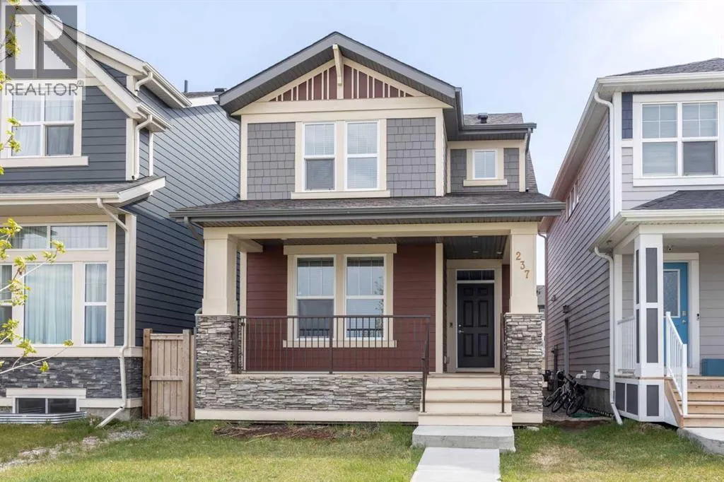 237 Masters Road SE