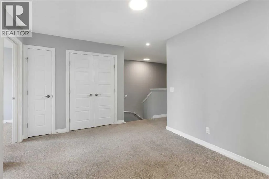 237 Masters Road SE