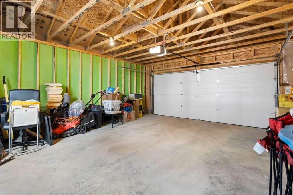 237 Masters Road SE