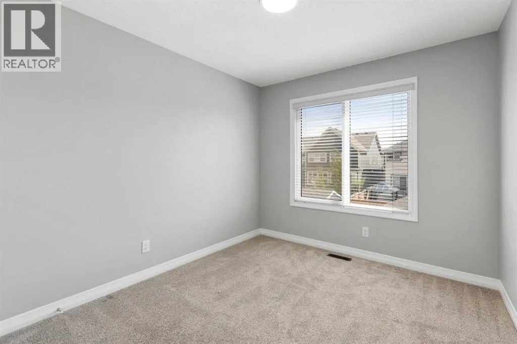 237 Masters Road SE