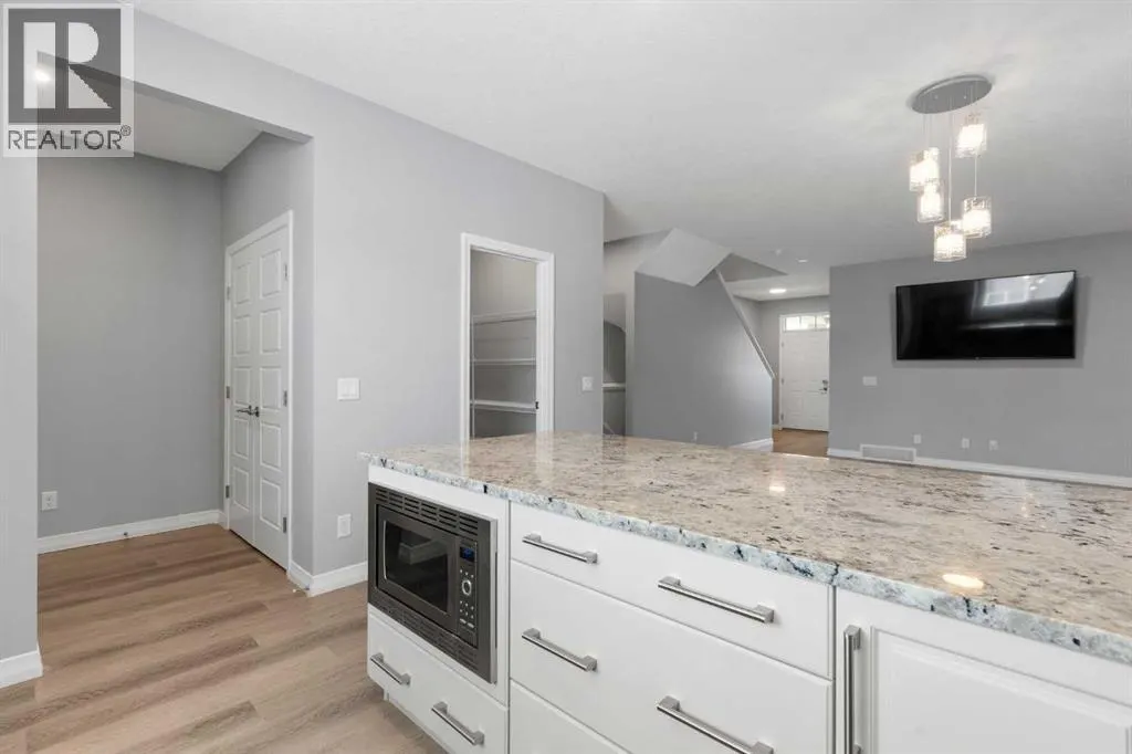 237 Masters Road SE
