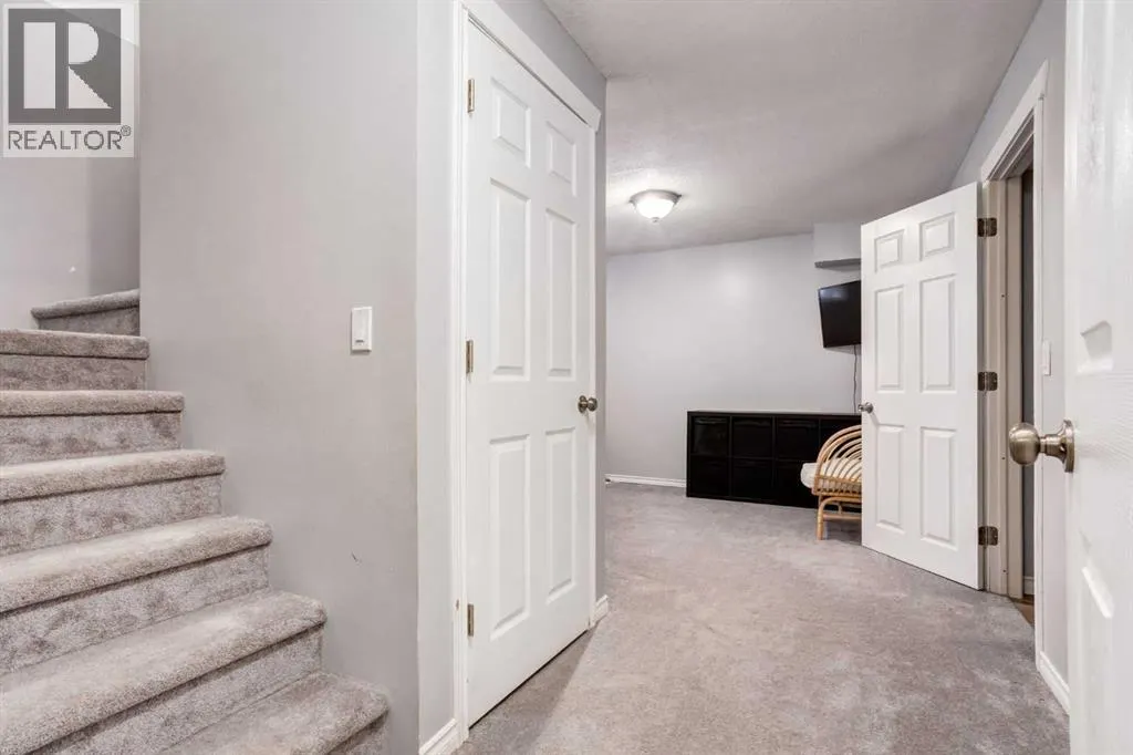 58 Cramond Close SE