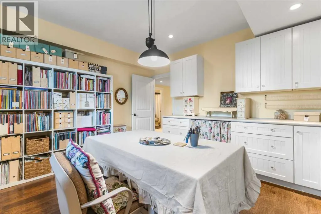 217 Silverado Ranch Manor SW