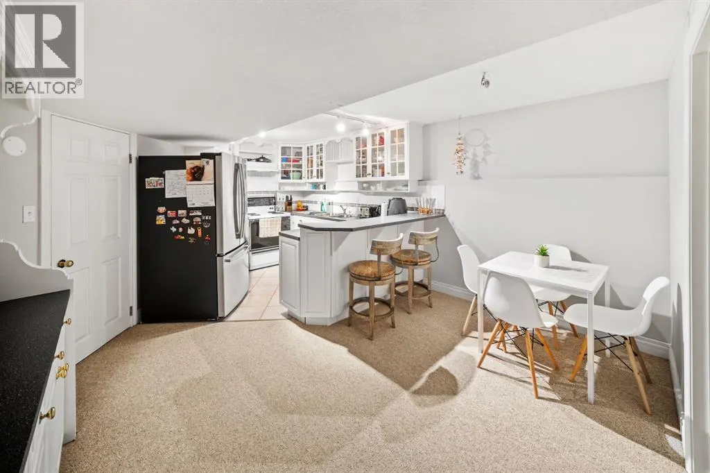 5 Woodside Lane