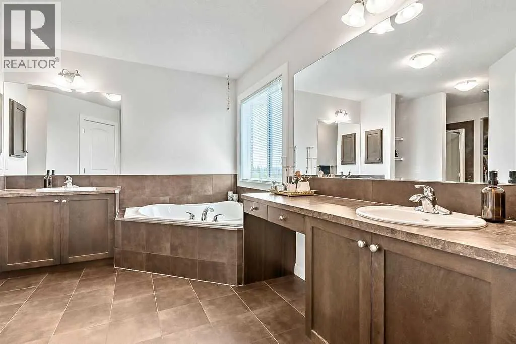 11 Westridge Rise