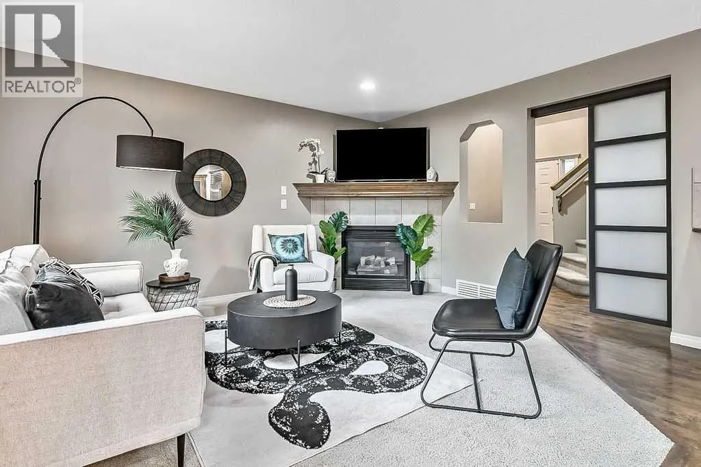 18 Auburn Bay Court SE