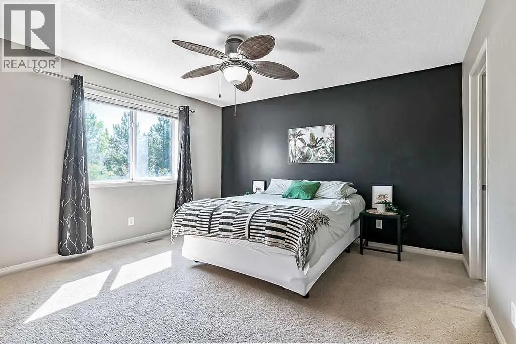 18 Auburn Bay Court SE