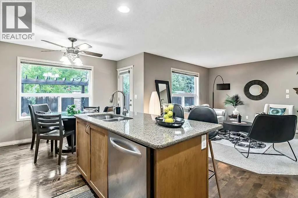 18 Auburn Bay Court SE