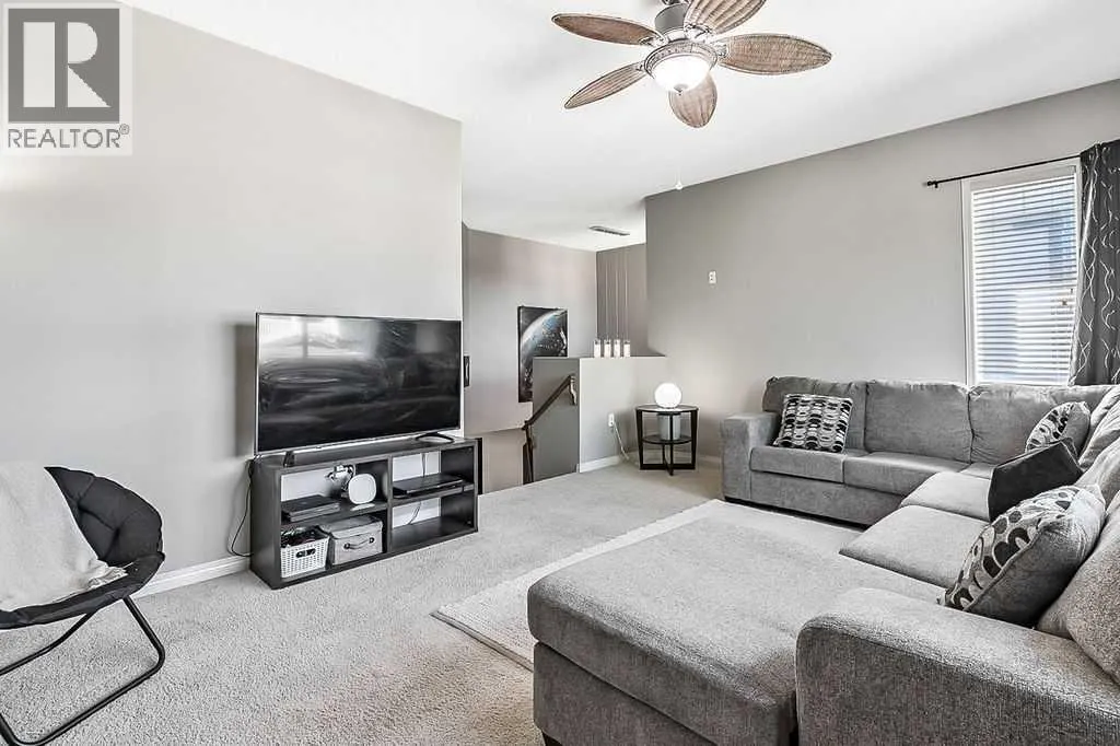 18 Auburn Bay Court SE
