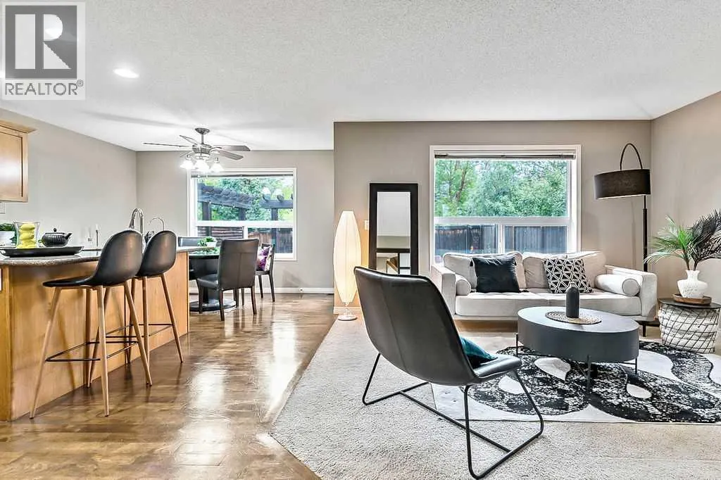 18 Auburn Bay Court SE