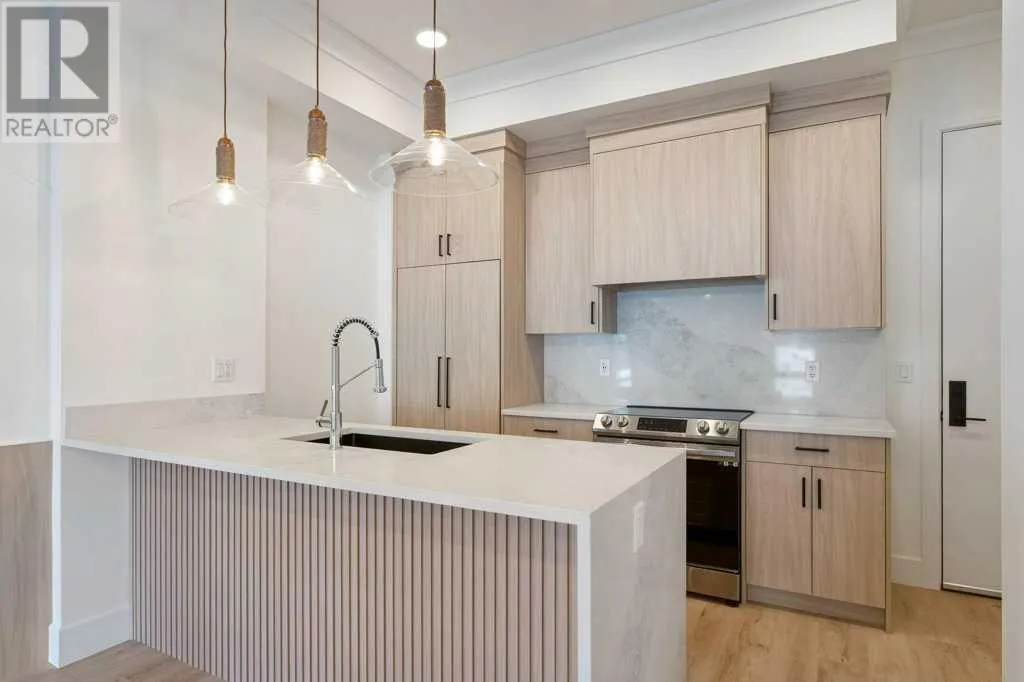 111, 370 Dieppe Drive SW