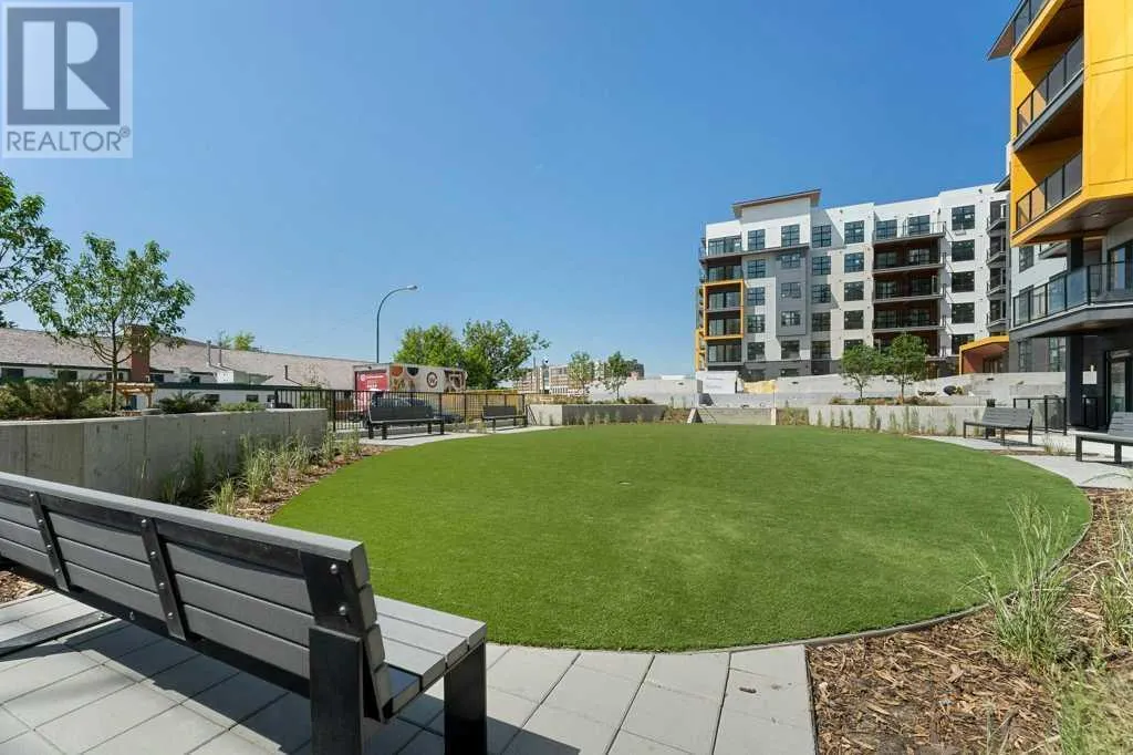 111, 370 Dieppe Drive SW