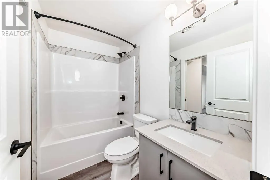 403, 140 Mahogany Street SE