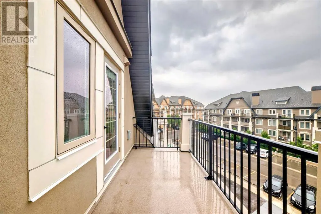 403, 140 Mahogany Street SE