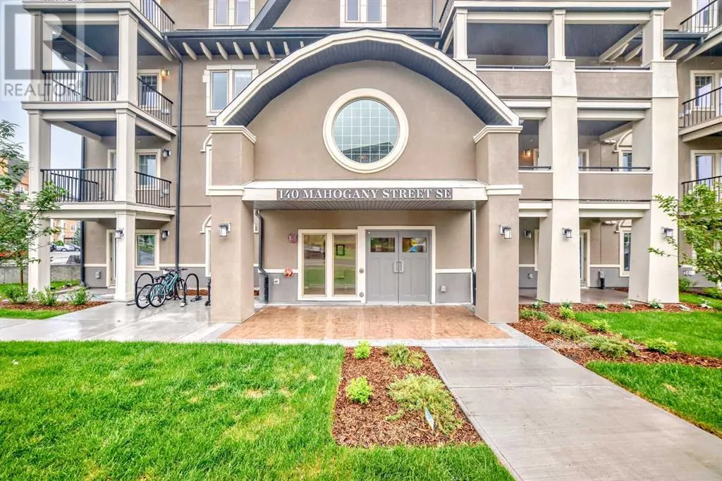 403, 140 Mahogany Street SE
