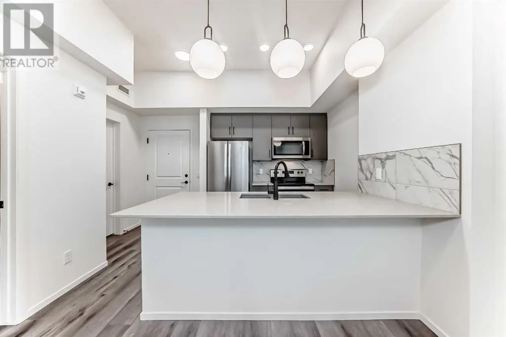 403, 140 Mahogany Street SE