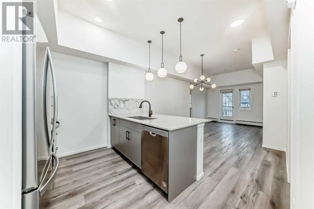 403, 140 Mahogany Street SE