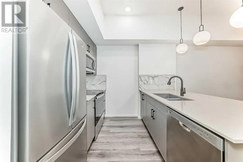 403, 140 Mahogany Street SE