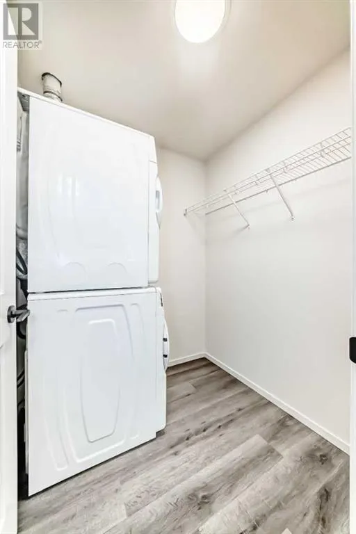 403, 140 Mahogany Street SE