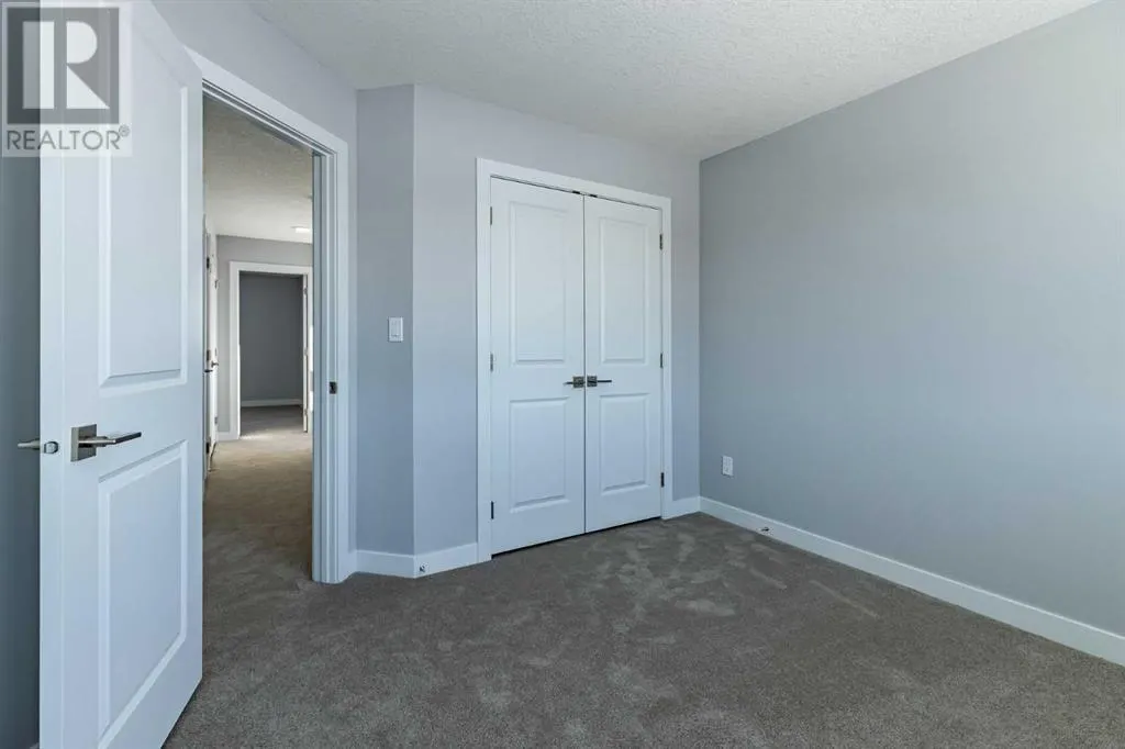 71 Heritage Manor